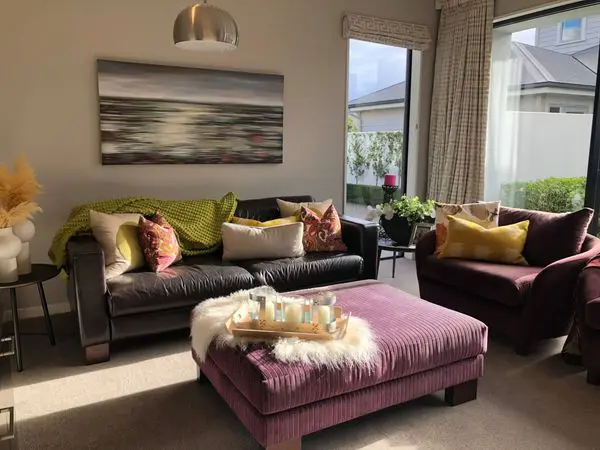 A photo of a Beverley Frost painting in a room